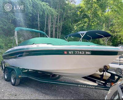 Four Winns 200 Horizon
