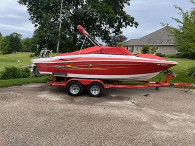 Four Winns 220 Horizon