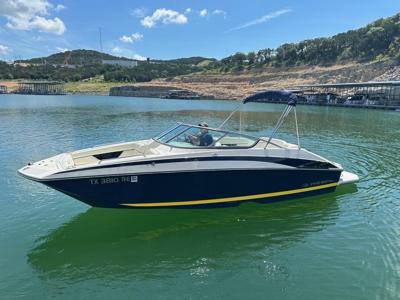 Regal 2220 FasDeck