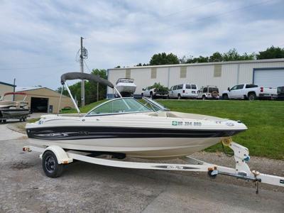 Sea Ray 180 Bow Rider
