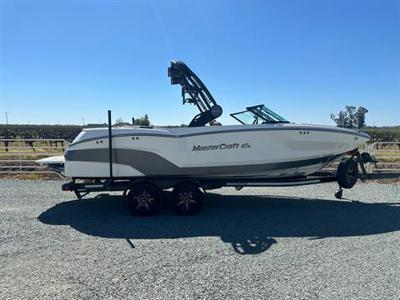 MasterCraft NXT23