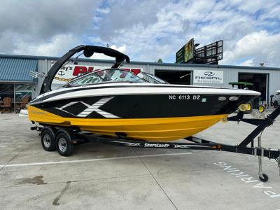 Regal 2300 RX Bowrider