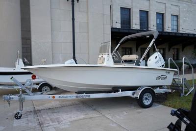 Carolina Skiff EV 180 SEA SKIFF