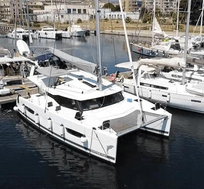 Fountaine Pajot Lucia 40