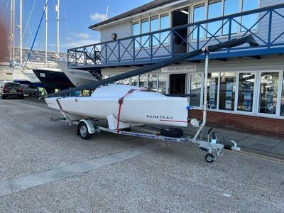 Beneteau First 18 SE