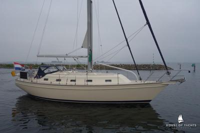Island Packet 380
