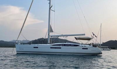 Jeanneau 53