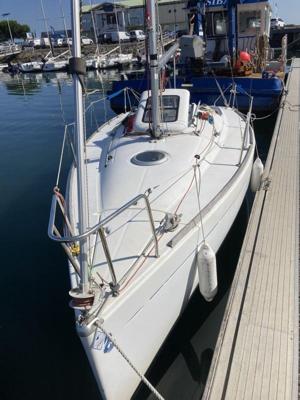 Beneteau First 211