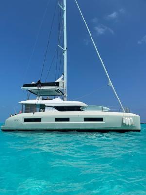 Lagoon 55