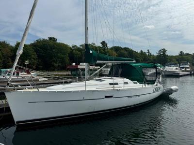 Beneteau 323