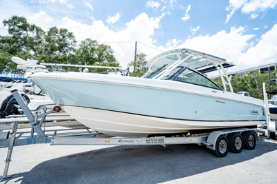 Boston Whaler 270 Vantage