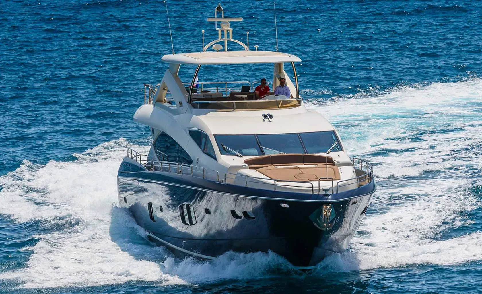 How Much Does a Yacht Cost: A Comprehensive Breakdown for Buyers